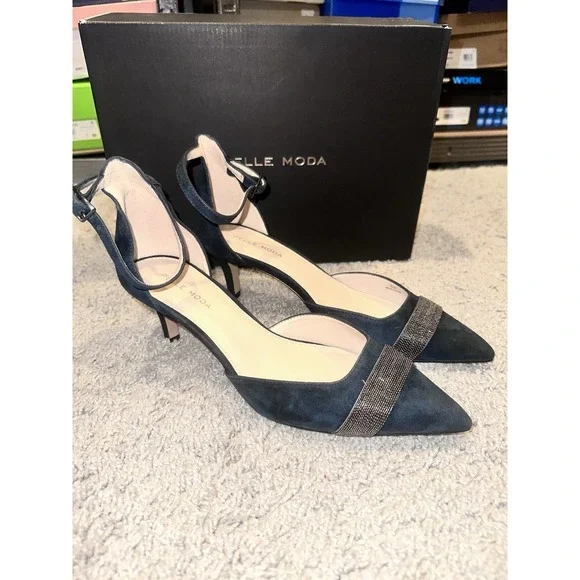 NWB Pelle Moda 8.5m KELDA-SU Slingback Pumps Navy Kid Suede Beige Shoes - Picture 1 of 6